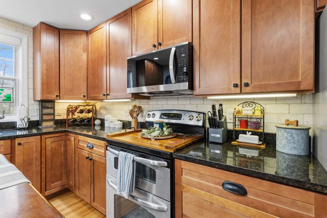 1465 Hooksett Rd Unit 267, Hooksett, NH 03106