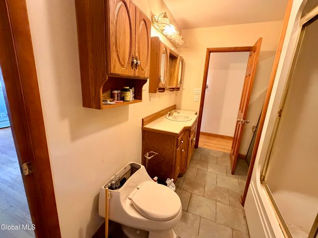 186 Middletown Road, Waterford, NY 12188
