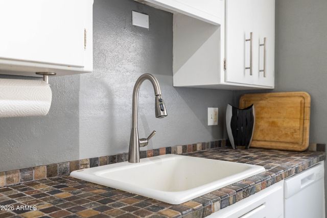 140 E Coronado Road 19, Phoenix, AZ 85004