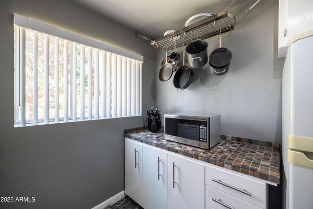 140 E Coronado Road 19, Phoenix, AZ 85004