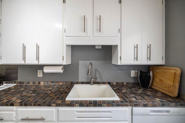 140 E Coronado Road 19, Phoenix, AZ 85004