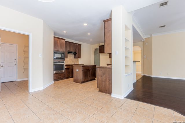 818 PENSTEMON TRAIL, San Antonio, TX 78256