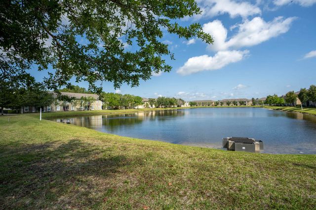 2251 Golden Lake Loop, St Augustine, FL 32084