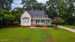 128 Trent Shores Drive, Trent Woods, NC 28562