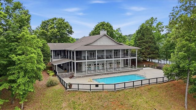 1230 Melton Road 40, West Union, SC 29696