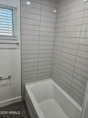 3427 E OSBORN Road 1A, Phoenix, AZ 85018