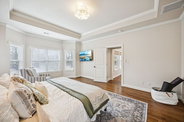 2034 Red Cedar Trail, Greenville, TX 75402