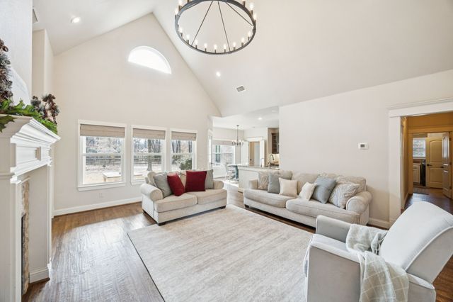 2034 Red Cedar Trail, Greenville, TX 75402