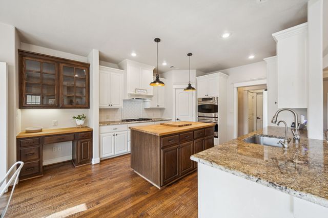 2034 Red Cedar Trail, Greenville, TX 75402