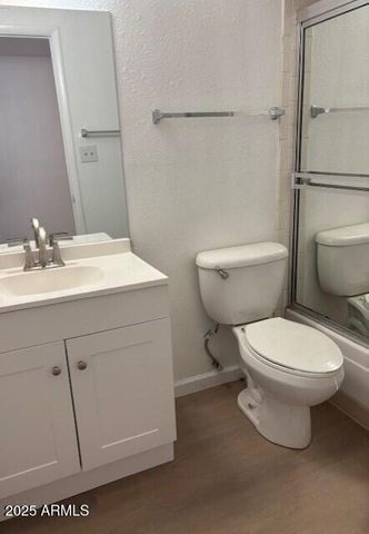 1329 W KIOWA Avenue, Mesa, AZ 85202