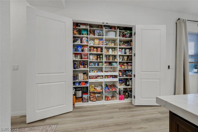 111 Ibiza Lake Drive, Henderson, NV 89011