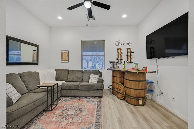 111 Ibiza Lake Drive, Henderson, NV 89011