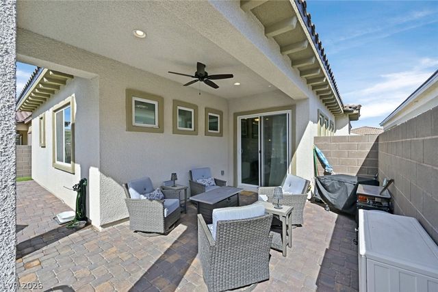 111 Ibiza Lake Drive, Henderson, NV 89011