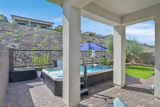 111 Ibiza Lake Drive, Henderson, NV 89011