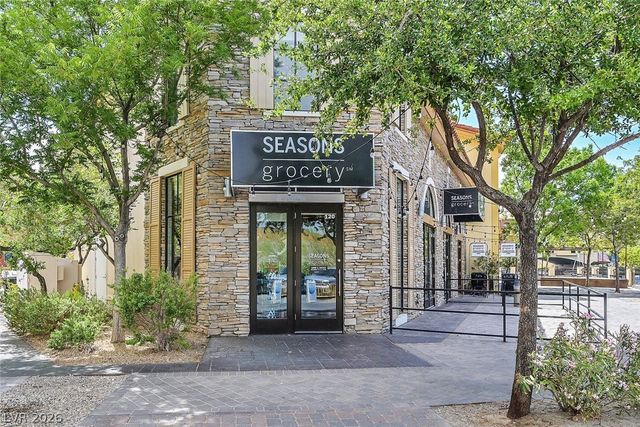 111 Ibiza Lake Drive, Henderson, NV 89011