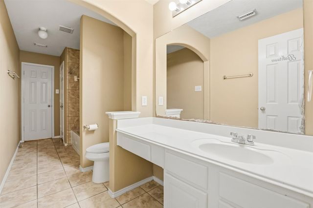 9618 Red Rugosa Drive, Houston, TX 77095