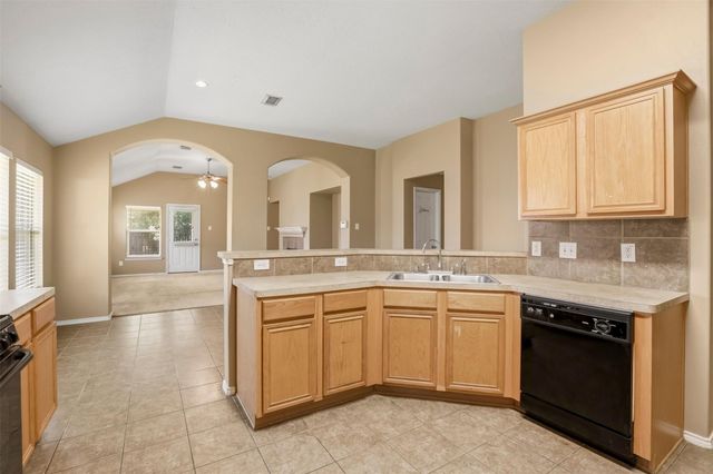 9618 Red Rugosa Drive, Houston, TX 77095