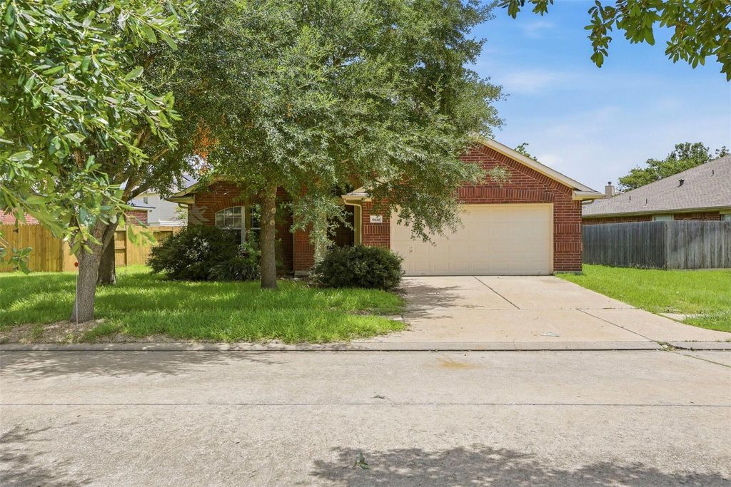 9618 Red Rugosa Drive, Houston, TX 77095