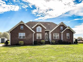 2005 Trey Court, Monroe, NC 28112