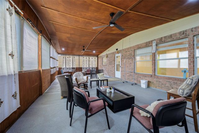 104 Lakefront Drive, Wylie, TX 75098