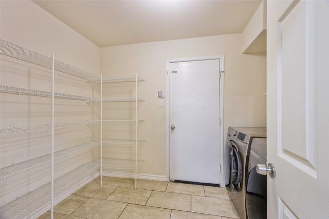 104 Lakefront Drive, Wylie, TX 75098