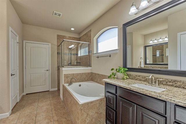 10714 Sir Alex Drive, Tomball, TX 77375