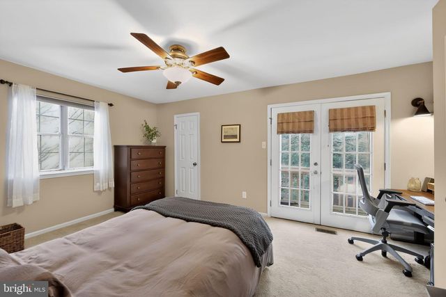 46 RAMPART DR, Chesterbrook, PA 19087