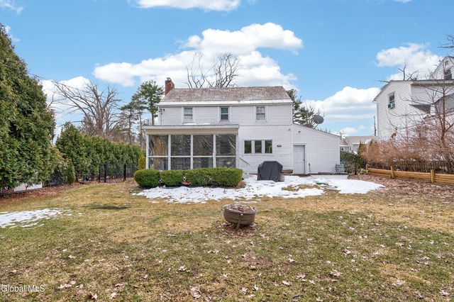 1549 Wyoming Avenue, Niskayuna, NY 12309