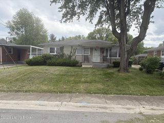 3815 Darlene Dr, Louisville, KY 40216