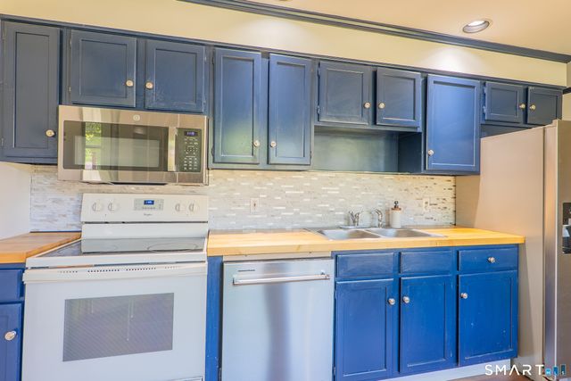 28 Garella Road, Bethel, CT 06801