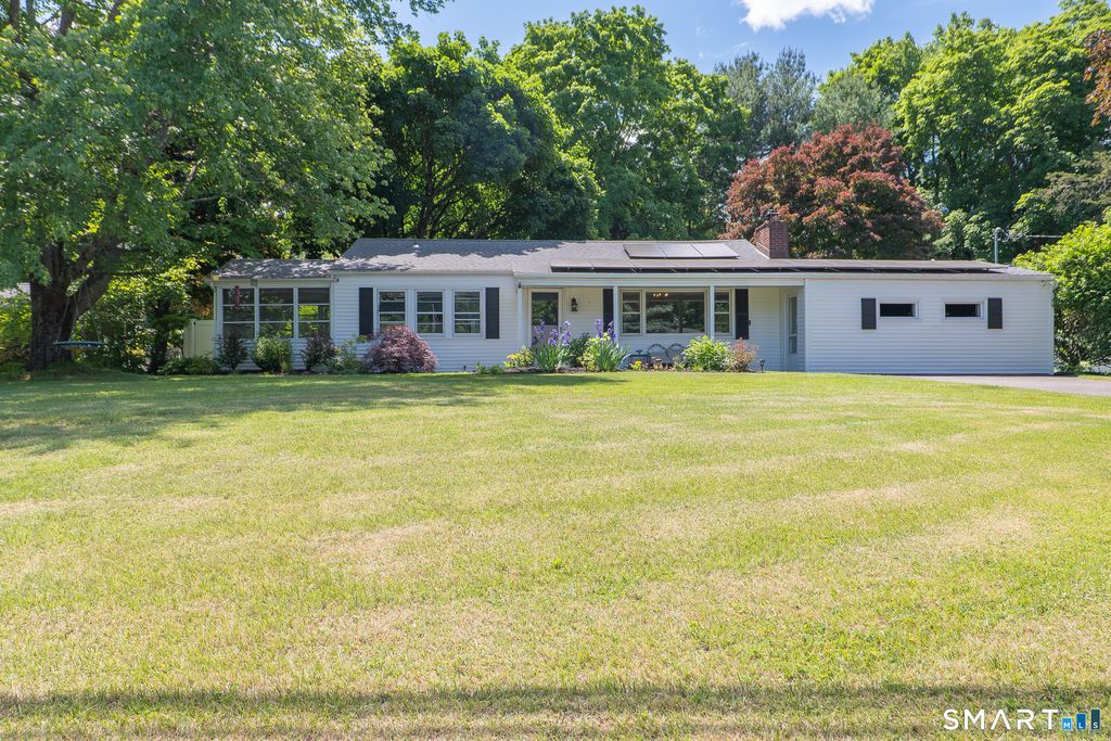 28 Garella Road, Bethel, CT 06801