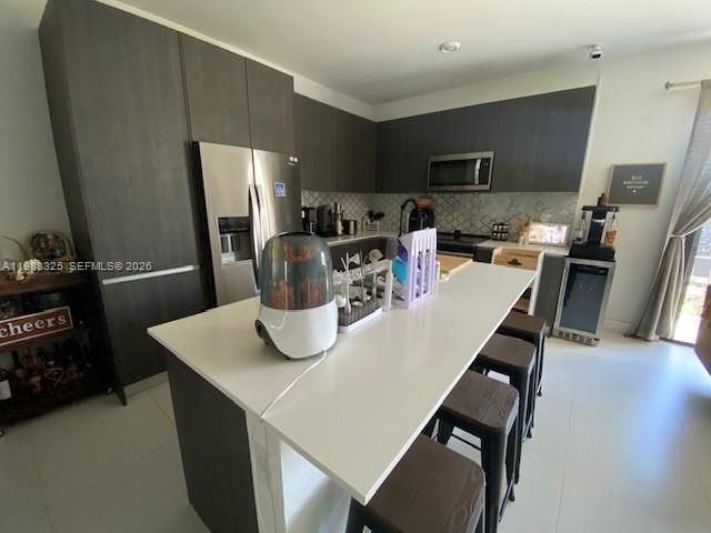 484 SW 91st Pl 484, Miami, FL 33174