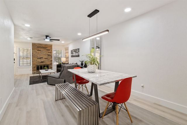 10635 Stone Canyon Road 19, Dallas, TX 75230
