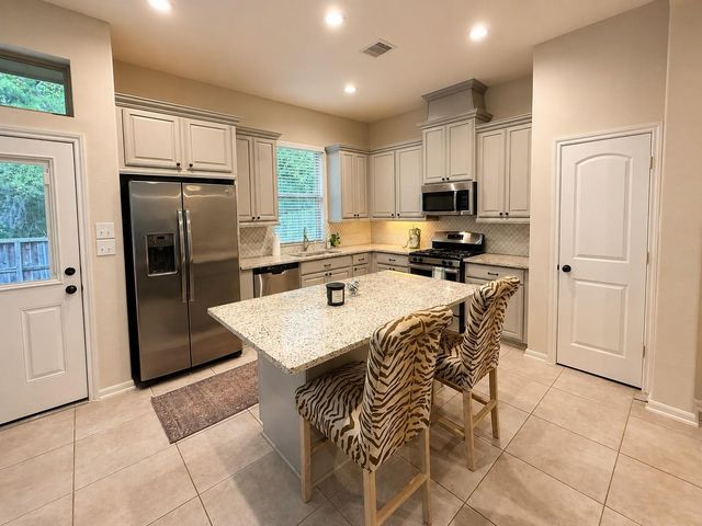228 Cheswood Forest Place, Montgomery, TX 77316