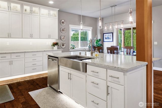 1333 Bradley Meadows Court, Lynden, WA 98264