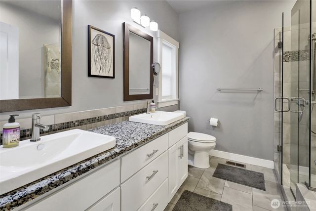 1333 Bradley Meadows Court, Lynden, WA 98264