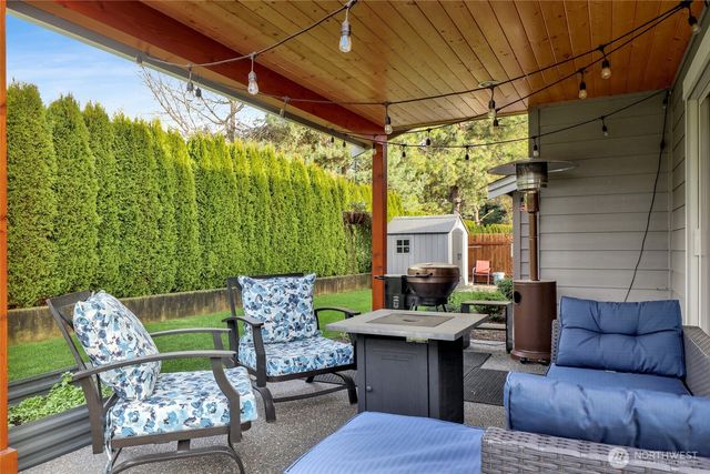 1333 Bradley Meadows Court, Lynden, WA 98264