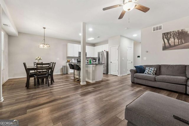 1062 Valley Rock Drive, Lithonia, GA 30058