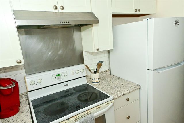 1433 S BELCHER ROAD E4, Clearwater, FL 33764