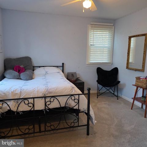 1113 E PATUXENT DR, La Plata, MD 20646