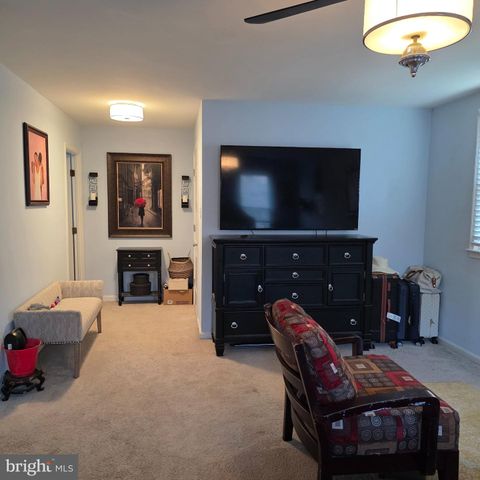 1113 E PATUXENT DR, La Plata, MD 20646