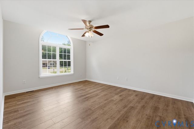 3904 Fawn Ct, North Dinwiddie, VA 23803