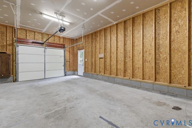 3904 Fawn Ct, North Dinwiddie, VA 23803