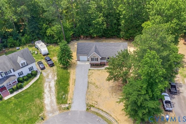 3904 Fawn Ct, North Dinwiddie, VA 23803