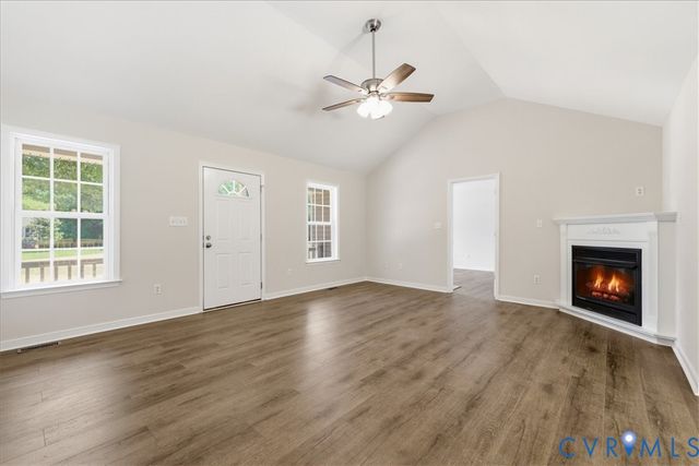 3904 Fawn Ct, North Dinwiddie, VA 23803