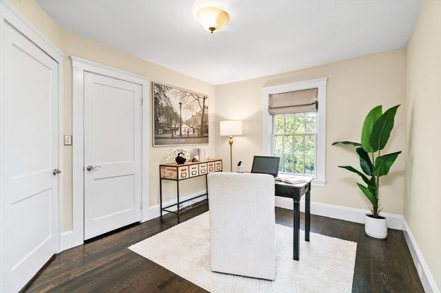 20 Grove Pl, Winchester, MA 01890