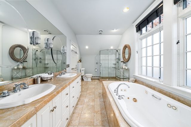 20 Grove Pl, Winchester, MA 01890