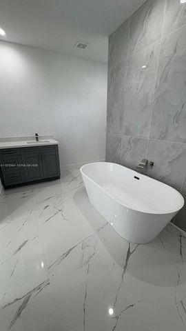 1909 nw 24th PL, Cape Coral, FL 33993