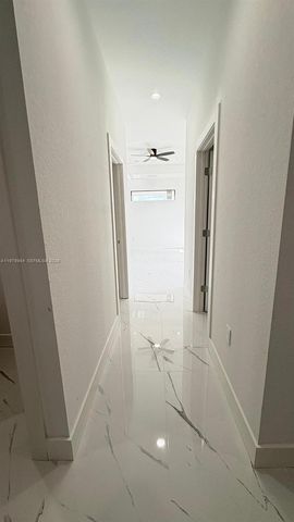 1909 nw 24th PL, Cape Coral, FL 33993