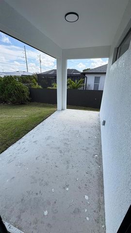 1909 nw 24th PL, Cape Coral, FL 33993